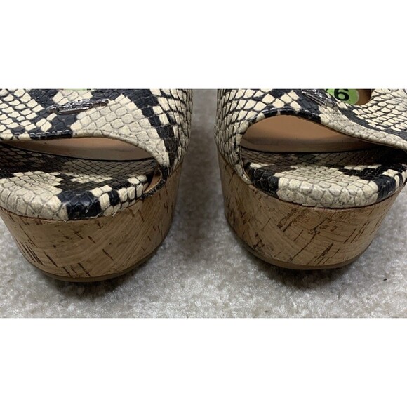 Coach Snakeskin Peep Toe Slingback Wedge Sandals Heels 9.5B Flaw - Picture 6 of 12